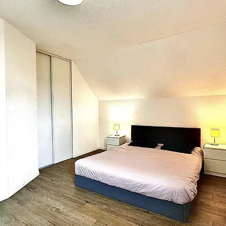 Charmante Maison 8min De Апартаменты Маньи-ле-Онгр